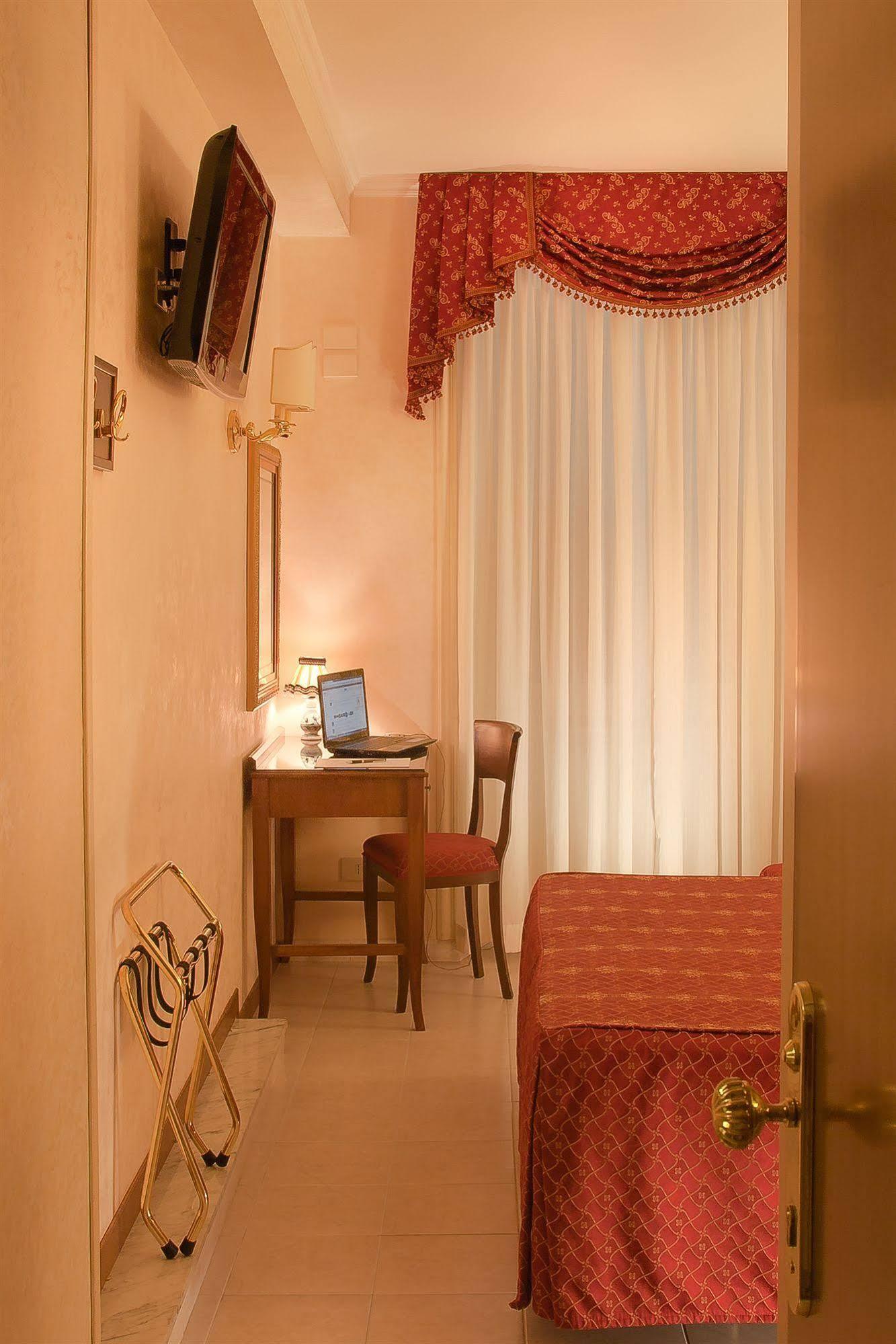 Hotel Silla Rome Bagian luar foto
